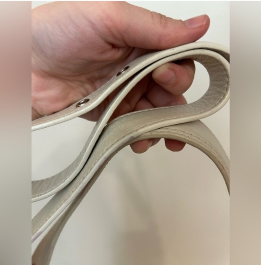 Coach Zoe White Leather Shoulder Bag - Picture 7 of 11